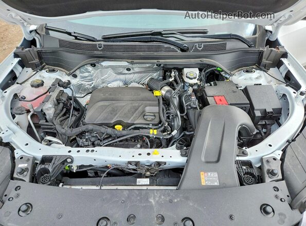 KL77LHEP9TC056321 2026 CHEVROLET TRAX White Widok naklejki z numerem VIN