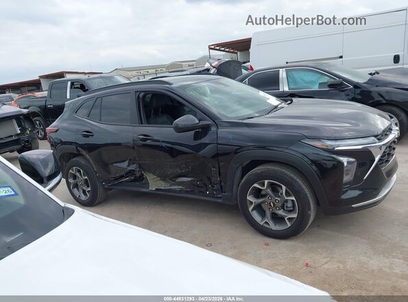 KL77LHEPXSC241587 2025 CHEVROLET TRAX Black Սալոնի հետևի տեսք