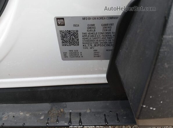 KL77LJEP5SC063837 2025 CHEVROLET TRAX White Widok komory silnika