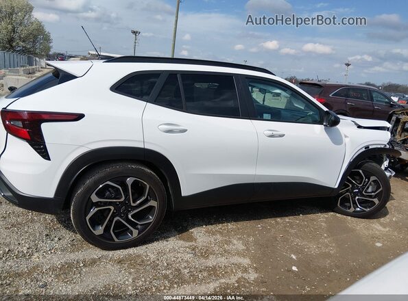 KL77LJEP5SC063837 2025 CHEVROLET TRAX White Widok wnętrza z tyłu