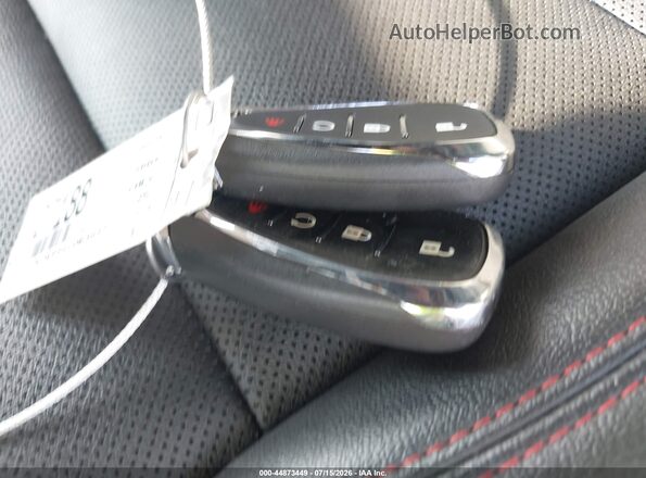 KL77LJEP5SC063837 2025 CHEVROLET TRAX White Widok deski rozdzielczej
