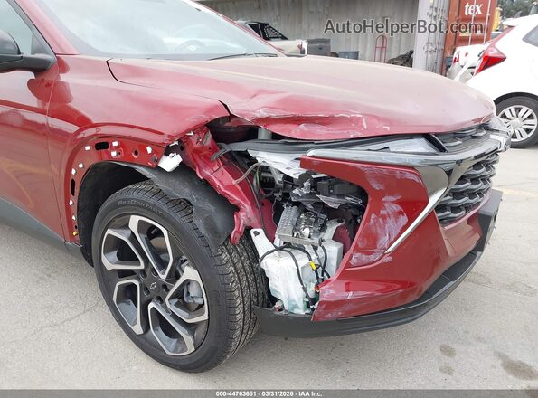 KL77LJEP8SC295977 2025 CHEVROLET TRAX Red Вид спереду