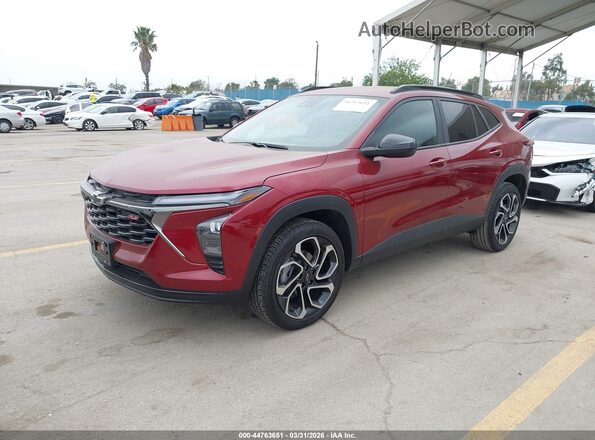 KL77LJEP8SC295977 2025 CHEVROLET TRAX Red Передня ліва чверть