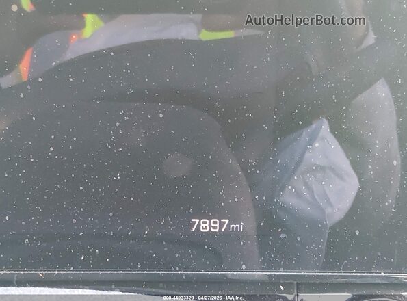 KL77LJEP9SC292831 2025 CHEVROLET TRAX Gray Սալոնի 360 աստիճան տեսք