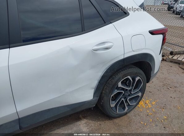 KL77LJEPXSC281000 2025 CHEVROLET TRAX White Դիմացի տեսք