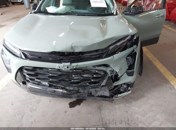 KL77LKEP0SC034574 2025 CHEVROLET TRAX Green წინა ხედი
