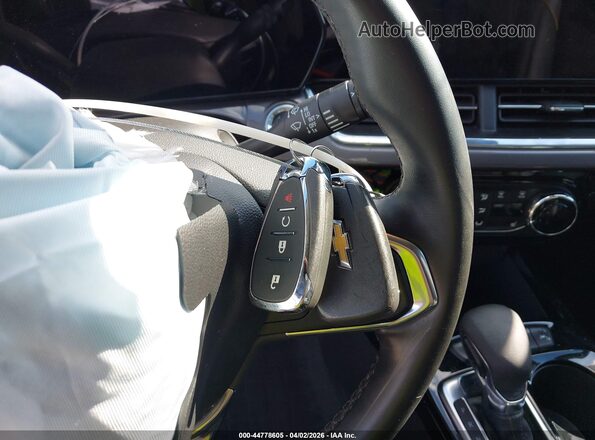 KL77LKEP0SC048264 2025 CHEVROLET TRAX Green Вид панелі приладів