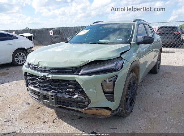 KL77LKEP0SC048264 2025 CHEVROLET TRAX Green Передня ліва чверть