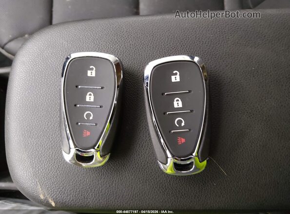 KL77LKEP1SC134327 2025 CHEVROLET TRAX Белый Вид панели приборов