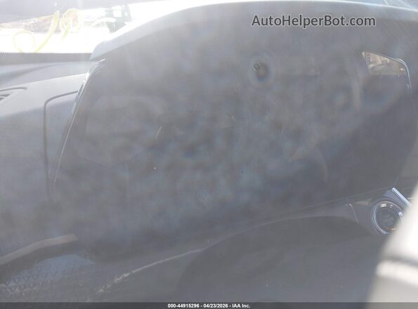 KL77LKEP4SC264814 2025 CHEVROLET TRAX Black Հետևի նստատեղերի տեսք