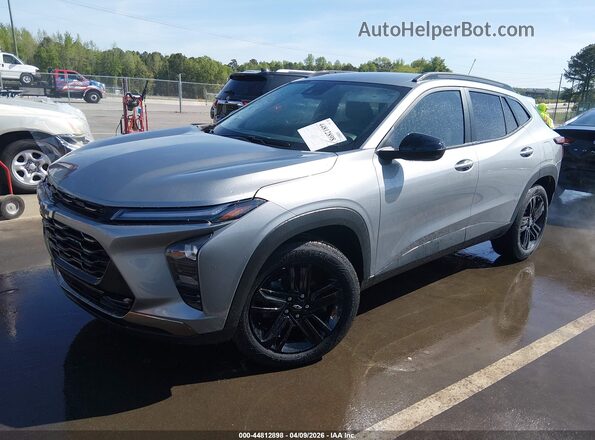 KL77LKEP6SC285891 2025 CHEVROLET TRAX Silver 