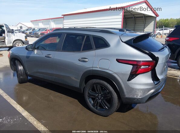 KL77LKEP6SC285891 2025 CHEVROLET TRAX Silver 
