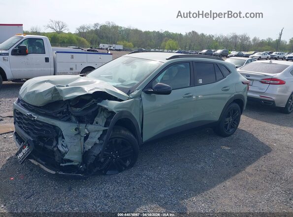 KL77LKEP8TC087900 2026 CHEVROLET TRAX Green Передня ліва чверть