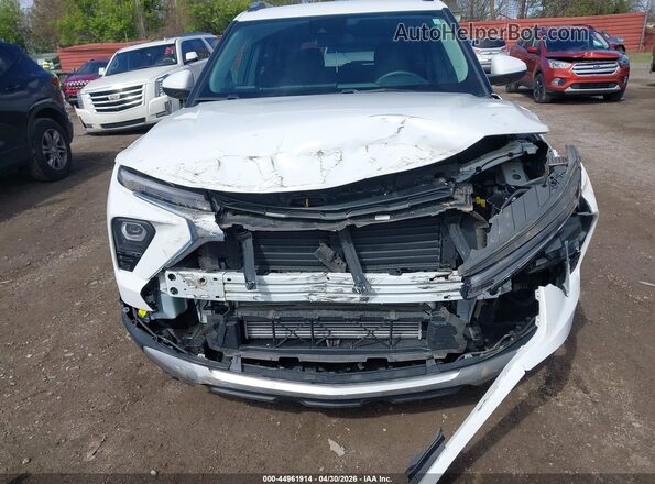 KL79MPSL2RB091427 2024 CHEVROLET TRAILBLAZER White Դիմացի տեսք