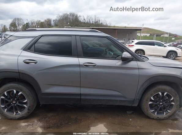 KL79MRSLXNB096476 2022 CHEVROLET TRAILBLAZER Gray Widok wnętrza z tyłu