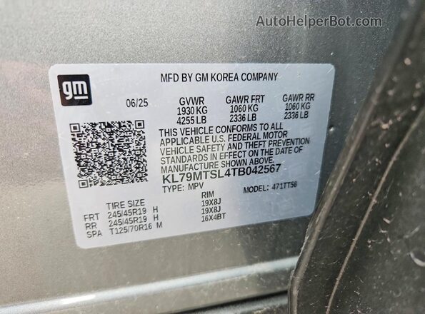 KL79MTSL4TB042567 2026 CHEVROLET TRAILBLAZER Gray Вид наклейки з VIN-кодом