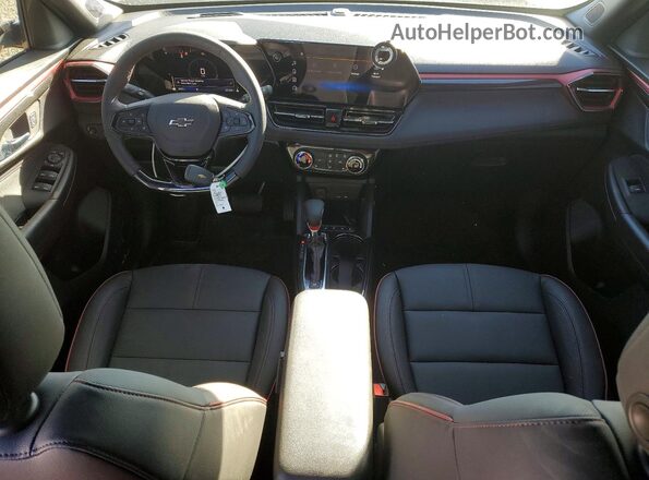KL79MTSL5TB044893 2026 CHEVROLET TRAILBLAZER Gray Widok deski rozdzielczej