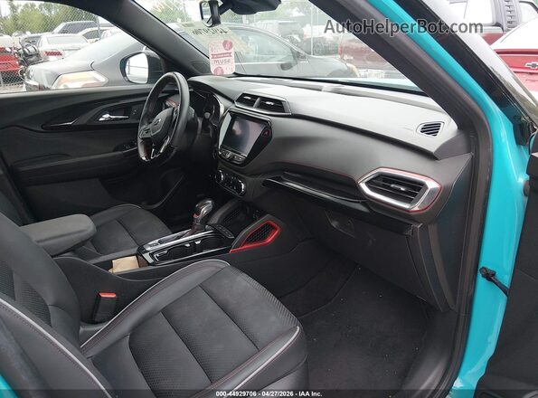 KL79MTSL7NB016550 2022 CHEVROLET TRAILBLAZER Blue Vista interior delantera