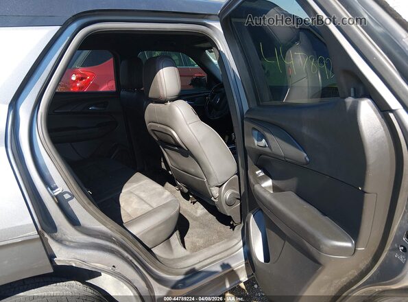 KL79MTSL9MB017813 2021 CHEVROLET TRAILBLAZER Серый Вид наклейки с VIN-кодом