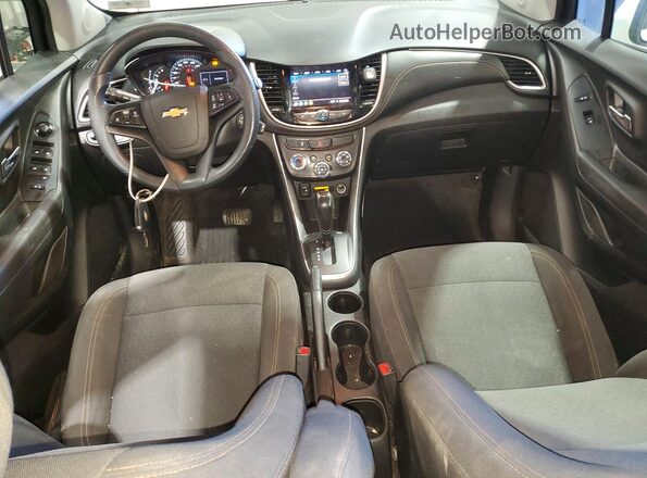 KL7CJKSB4LB322862 2020 CHEVROLET TRAX Белый Вид панели приборов