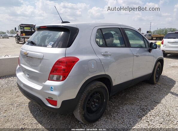KL7CJKSB5JB622262 2018 CHEVROLET TRAX Silver Задня права чверть