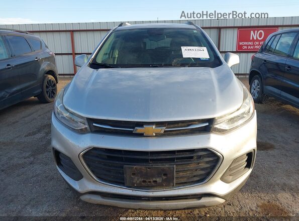 KL7CJLSB0JB715356 2018 CHEVROLET TRAX Silver 