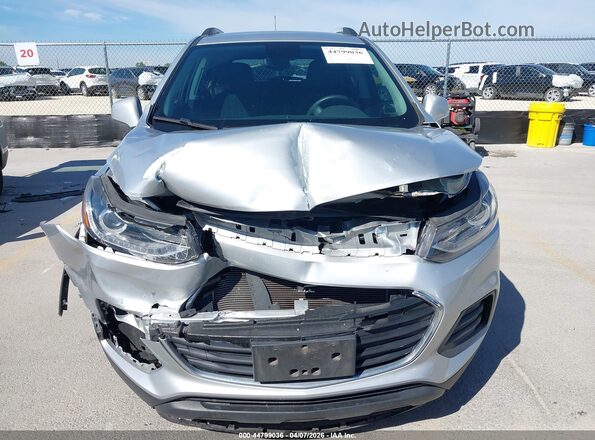 KL7CJLSB1MB337584 2021 CHEVROLET TRAX Silver ხელსაწყოთა პანელის ხედი