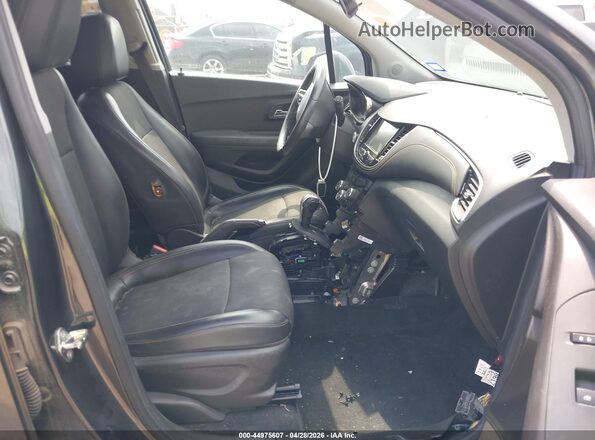 KL7CJLSB4HB233872 2017 CHEVROLET TRAX Gray Front interior view