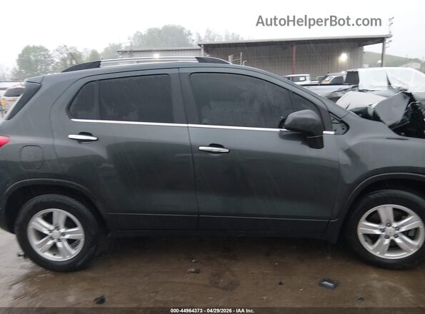 KL7CJLSB8JB724368 2018 CHEVROLET TRAX Gray 
