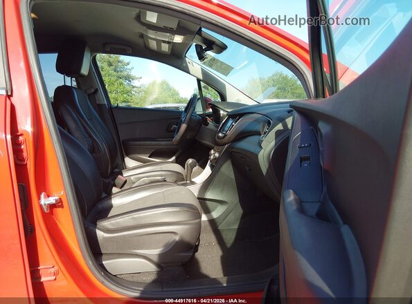 KL7CJLSBXLB341440 2020 CHEVROLET TRAX Red წინა სალონის ხედი