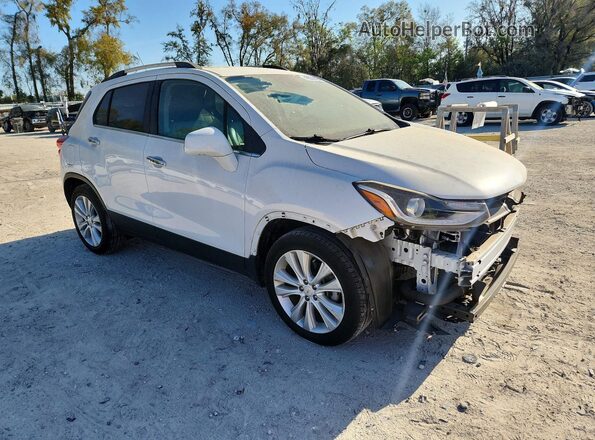 KL7CJMSB8LB339451 2020 CHEVROLET TRAX White Delantero derecho