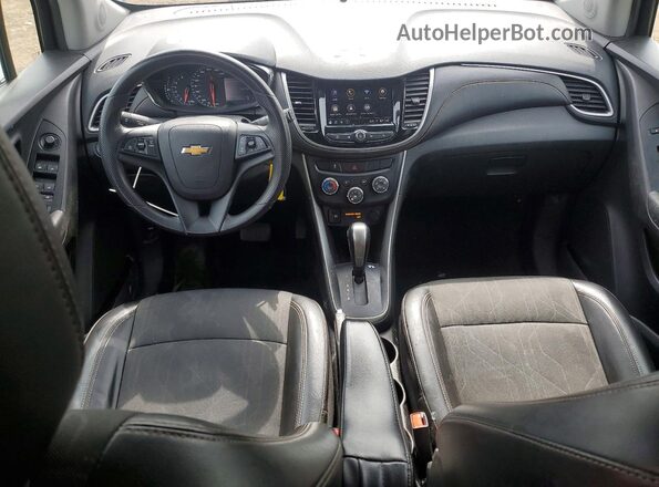 KL7CJPSB1MB323465 2021 CHEVROLET TRAX White Vista del salpicadero