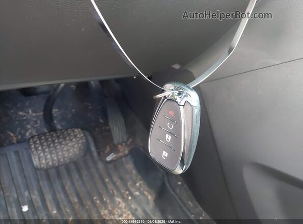 KL7CJPSB3KB756928 2019 CHEVROLET TRAX Серебряный 