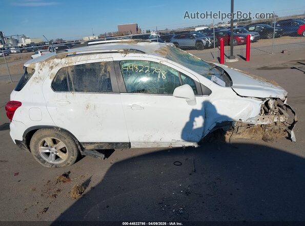 KL7CJPSB3LB318816 2020 CHEVROLET TRAX White 360 interior view