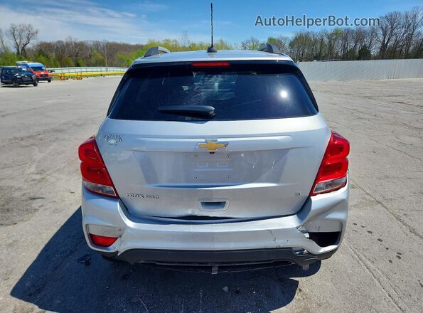 KL7CJPSB4KB781885 2019 CHEVROLET TRAX Серебряный Вид сзади