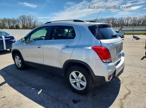 KL7CJPSB4KB781885 2019 CHEVROLET TRAX Серебряный Задняя левая четверть