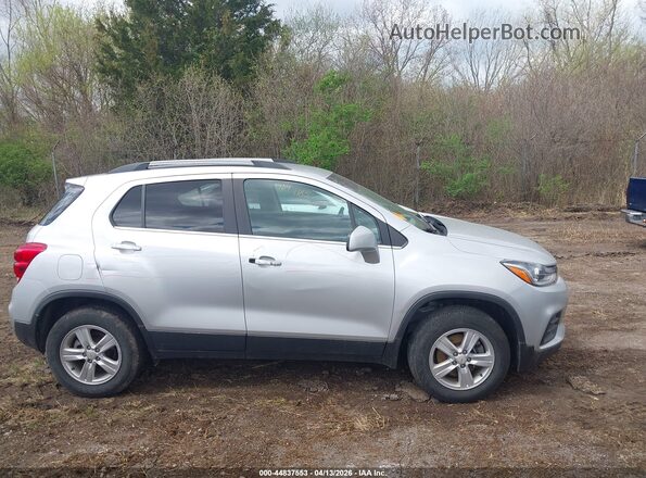 KL7CJPSB4KB926665 2019 CHEVROLET TRAX Silver Вид задньої частини салону