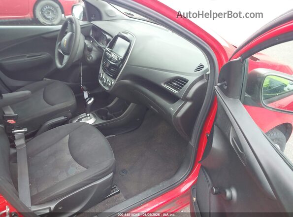KL8CB6SA0HC744006 2017 CHEVROLET SPARK Red Widok wnętrza z przodu