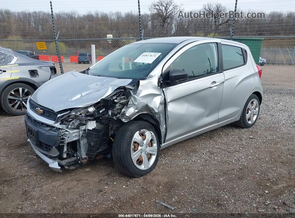 KL8CB6SA2KC742068 2019 CHEVROLET SPARK Silver Передня ліва чверть