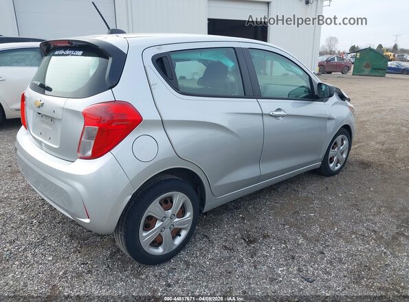KL8CB6SA2KC742068 2019 CHEVROLET SPARK Silver Задня права чверть