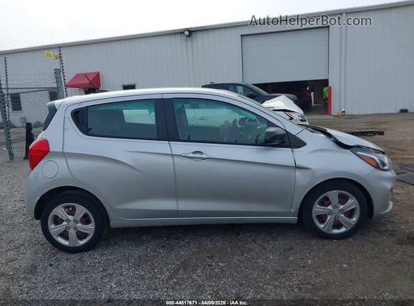KL8CB6SA2KC742068 2019 CHEVROLET SPARK Silver Панорамний вид салону 360°