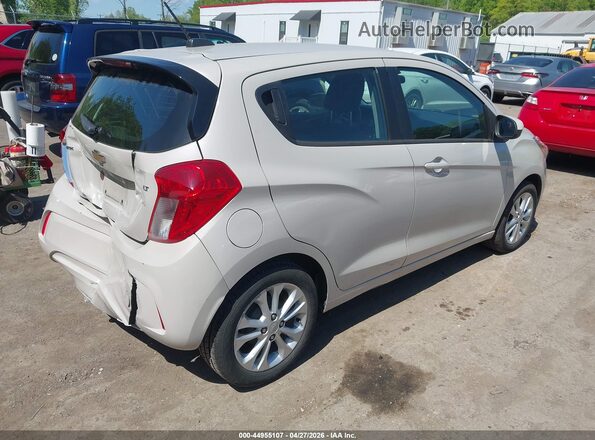 KL8CD6SA2KC731369 2019 CHEVROLET SPARK Кремовый Задняя правая четверть