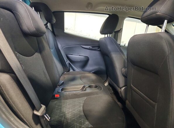 KL8CD6SA2NC032232 2022 CHEVROLET SPARK Blue Widok tylnych siedzeń