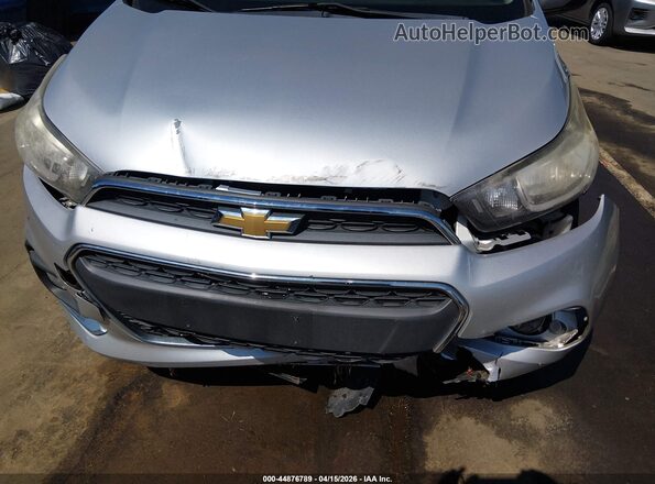 KL8CD6SA5JC421909 2018 CHEVROLET SPARK Silver Вид спереду