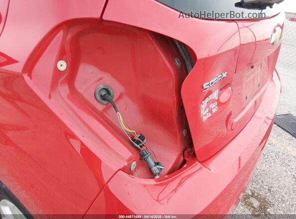KL8CD6SA8HC756706 2017 CHEVROLET SPARK Red Vista frontal