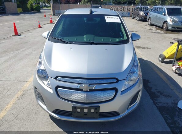 KL8CL6S09GC645347 2016 CHEVROLET SPARK Серебряный Вид спереди