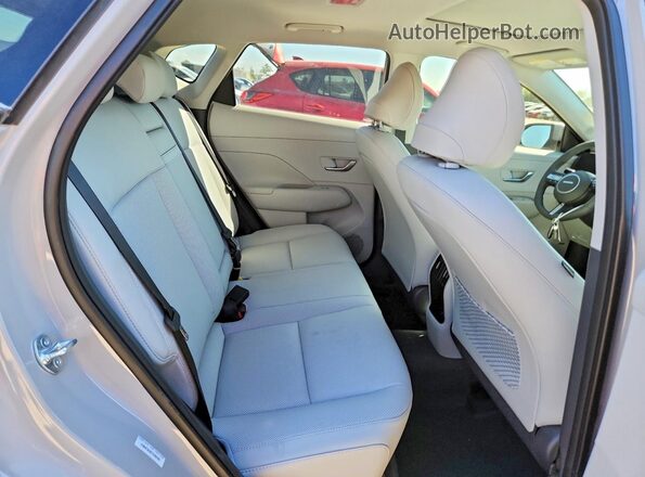 KM8HE3A36TU390707 2026 HYUNDAI KONA Gray უკანა სალონის ხედი