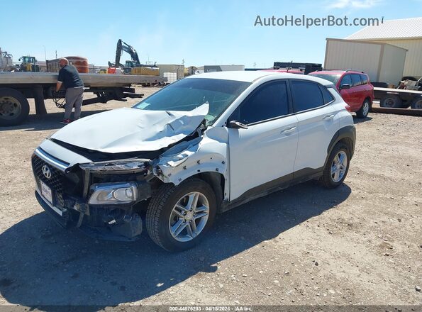 KM8K1CAA8LU558752 2020 HYUNDAI KONA White Vista tres cuartos delantera izquierda