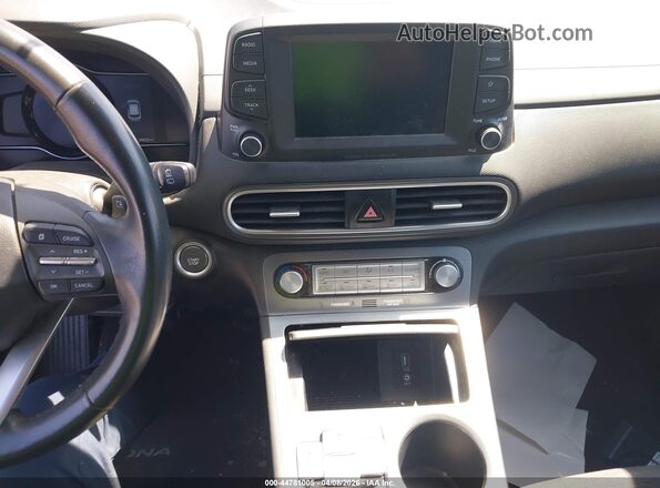 KM8K23AG4LU077236 2020 HYUNDAI KONA ELECTRIC Silver 