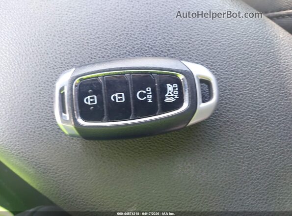 KM8K6CAB9NU868566 2022 HYUNDAI KONA Gray Widok deski rozdzielczej
